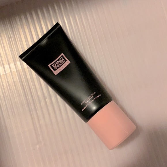 Clay Mask - Picture 4 of 5